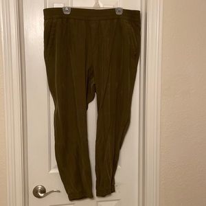 Old Navy Pull On Joggers